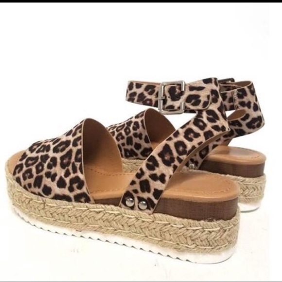 Leopard sandal FLATFORMS INSTOCK NOW - Picture 4 of 4